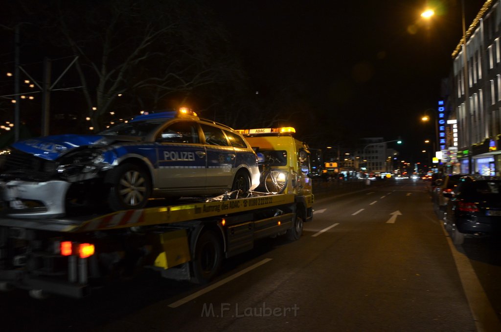 VU Pol Pkw Koeln Mitte Hahnenstr Im Laach P172.JPG